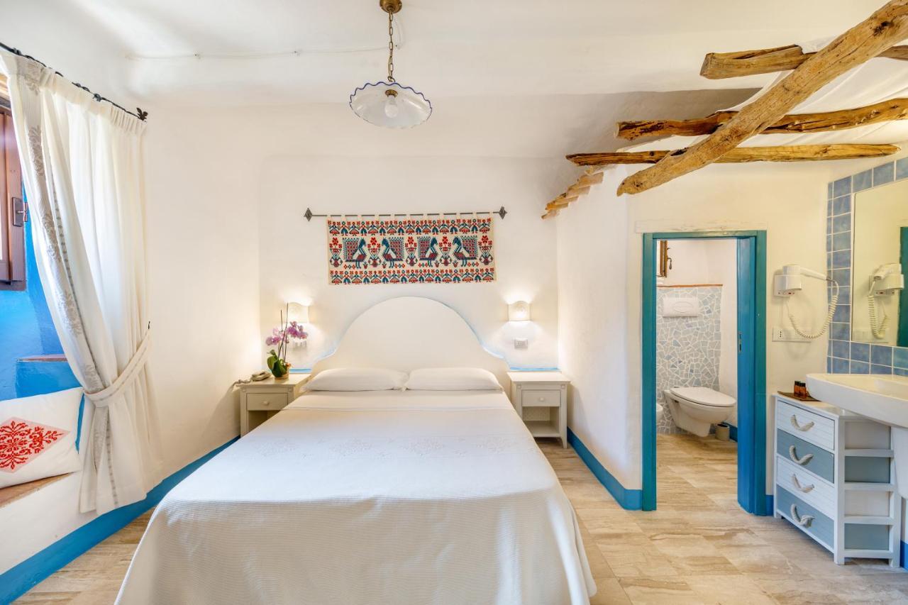 Albergo Diffuso Mannois Orosei Exterior photo