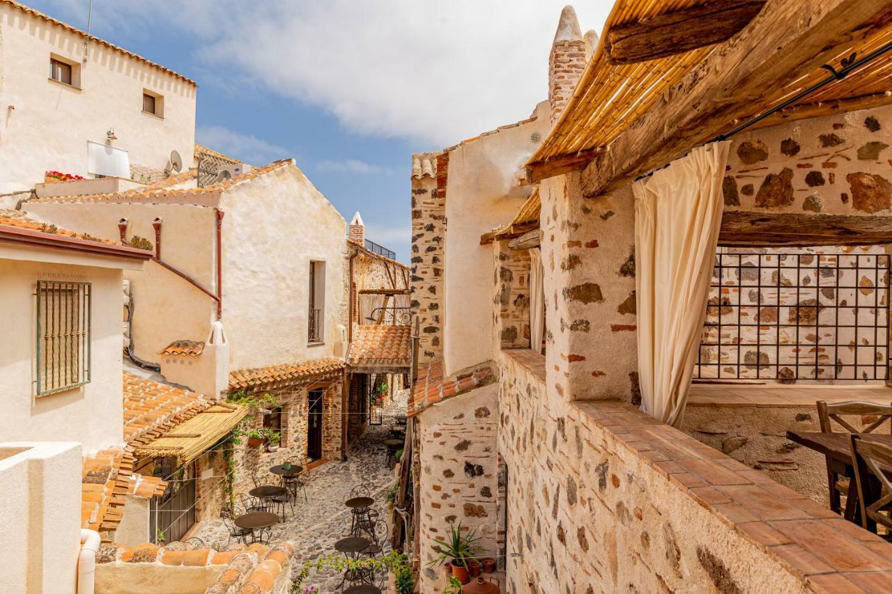 Albergo Diffuso Mannois Orosei Exterior photo