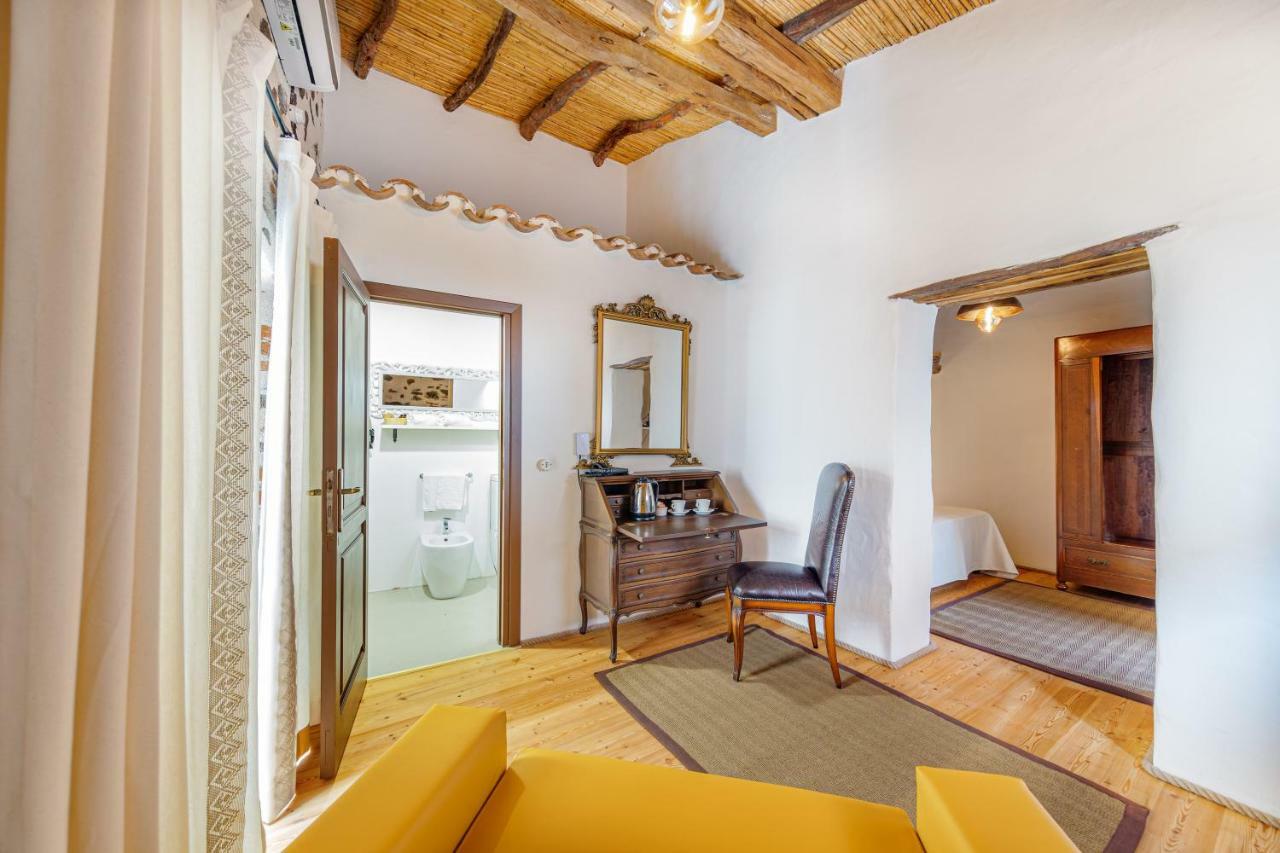 Albergo Diffuso Mannois Orosei Exterior photo